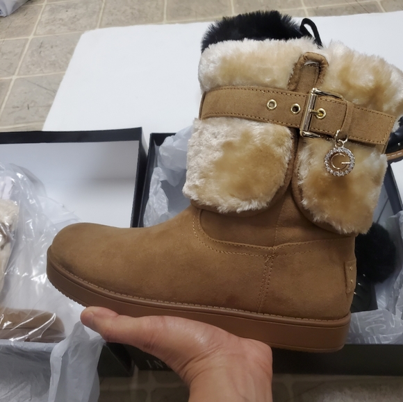 2 NWT AND ORIGINAL PACKAGE SIZE 5.5 WINTER BOOTIES fleece - Picture 10 of 10